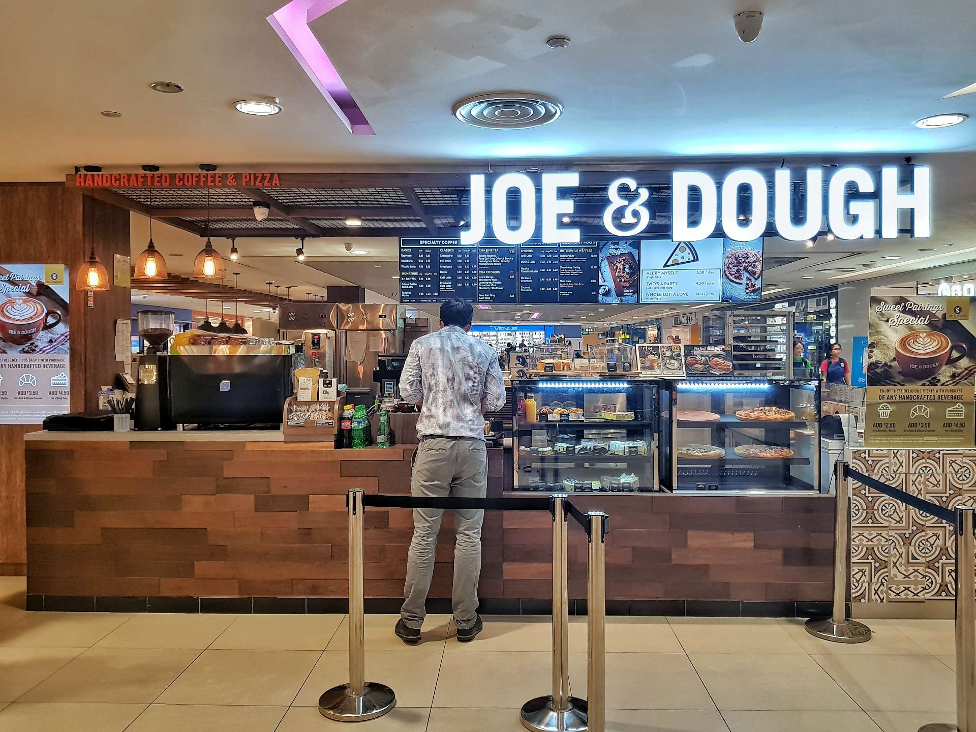 Joe & Dough Junction 8