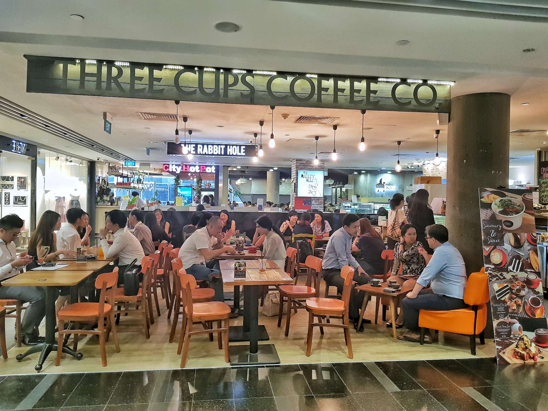 Three Cups Coffee One Raffles Place